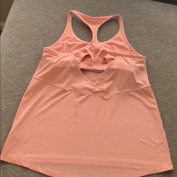 Athleta tank built in bra yoga top medium - Picture 4 of 5